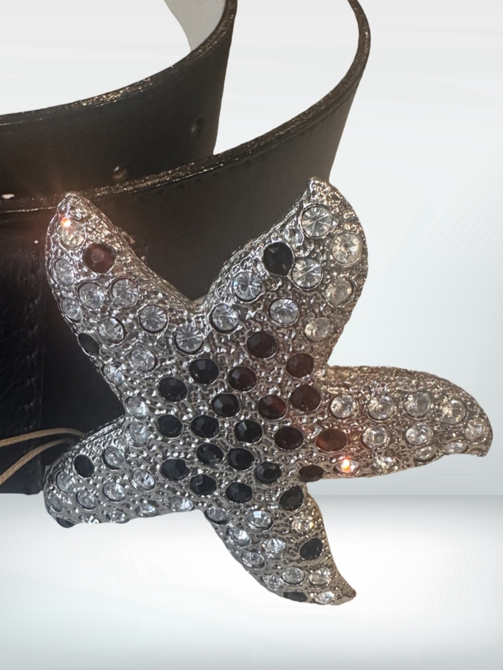 Donald J. Pliner Black Leather Belt with Crystal Starfish Buckle XL NWT